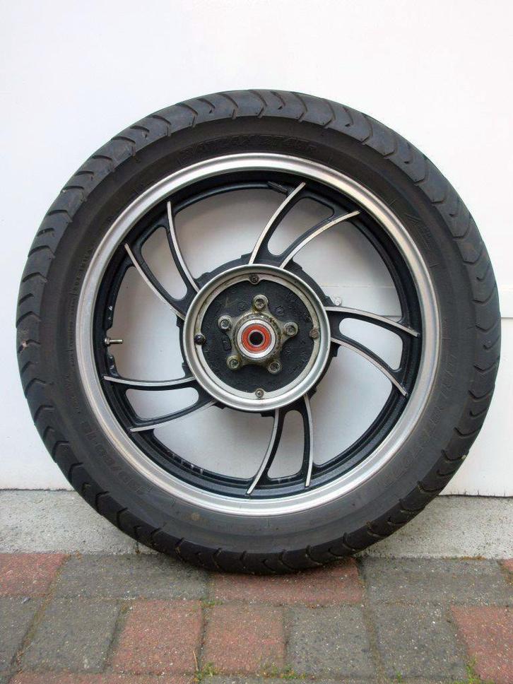 Yamaha XJ750 achterwiel XJ 750 Seca achter wiel achtervelg, Motoren, Tuning en Styling, Ophalen of Verzenden
