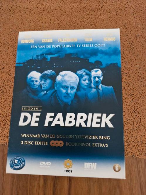 De Fabriek - Seizoen 1 DVD Boxset, Cd's en Dvd's, Dvd's | Tv en Series, Zo goed als nieuw, Drama, Boxset, Ophalen of Verzenden