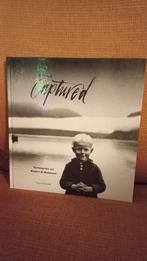 Fotoboek Captured - Robert A. Robinson, Ophalen of Verzenden, Fotografen, Dan Young