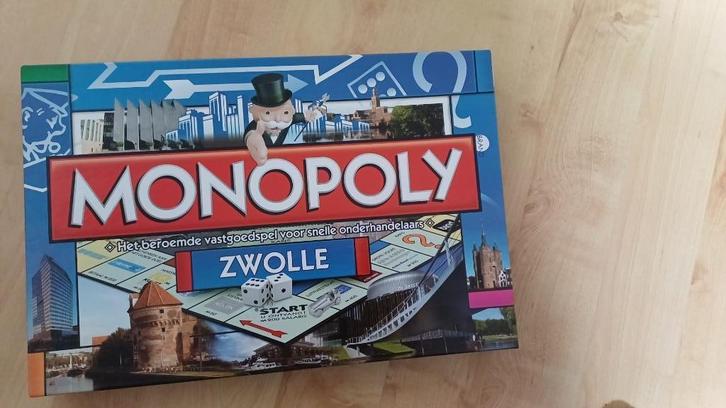 bordspel nieuw monopoly Zwolle monopolie limited, Hobby en Vrije tijd, Gezelschapsspellen | Bordspellen, Nieuw, Een of twee spelers
