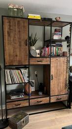Industriële wandkast met vakken | Zeer goeie staat!, Huis en Inrichting, Ophalen, Zo goed als nieuw