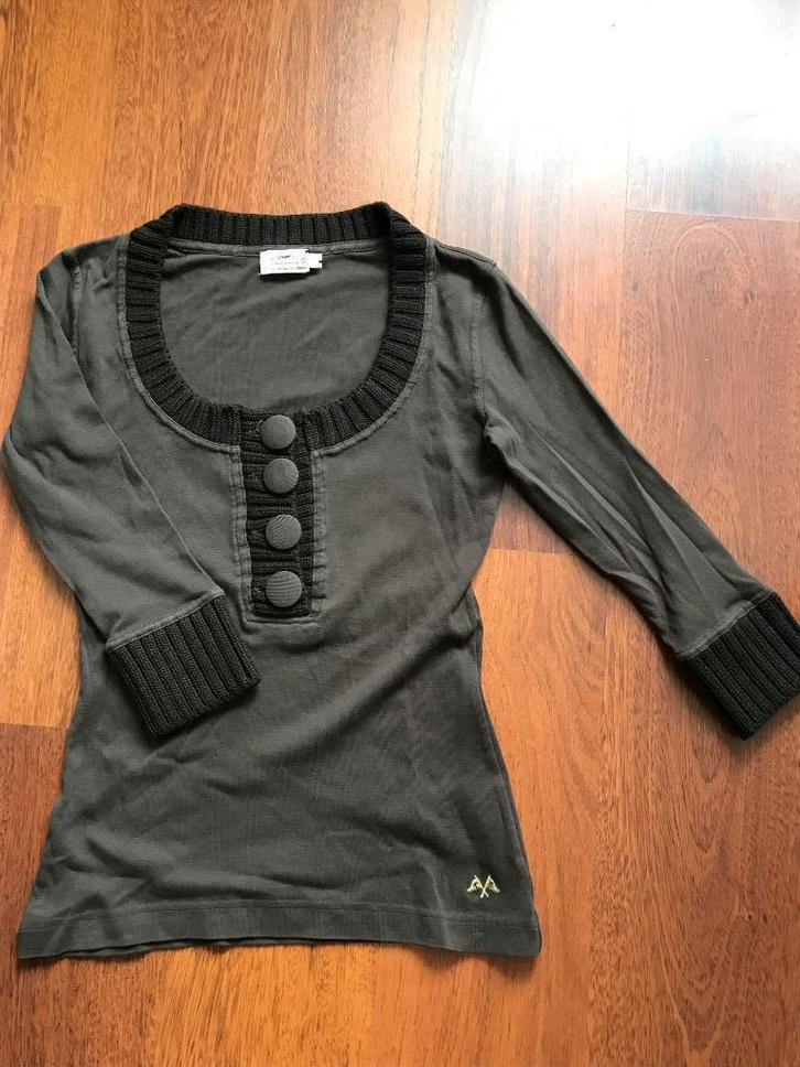 Thomas Burberry apart bruin khaki truitje - XS, Kleding | Dames, Tops, Gedragen, Maat 34 (XS) of kleiner, Bruin, Lange mouw, Ophalen of Verzenden