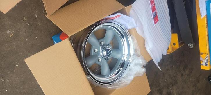 American Racing VN 215  15x8 15x7  4.75 kleine steek chevy, Auto-onderdelen, Banden en Velgen, Velg(en), Zomerbanden, 15 inch