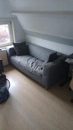 Gratis grijze IKEA bank (1.80m) met 2 kussens, Ophalen, 150 tot 200 cm, Tweepersoons, 75 tot 100 cm