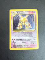 Alakazam 1/102 Holo Base Set 1999 - Vintage Pokémonkaart, Ophalen of Verzenden, Gebruikt, Losse kaart, Foil