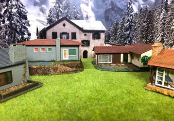 Faller Pola 4 bungalows H0  beschikbaar voor biedingen