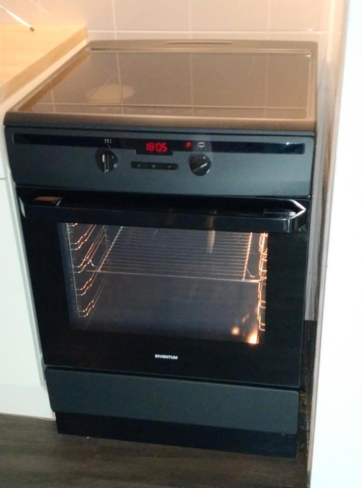 Fornuis inductie Inventum, Witgoed en Apparatuur, Fornuizen, Zo goed als nieuw, Vrijstaand, Inductie, 4 kookzones, 85 tot 90 cm
