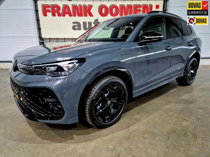 Volkswagen Tiguan 1.5 eHybrid 204PK R-Line Edition Black Sty, Auto's, Volkswagen, Bedrijf, Te koop, Tiguan, 360° camera, ABS, Achteruitrijcamera