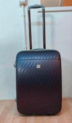 Trolley koffer merk LIV met pincode slot en 2 wieltjes, Sieraden, Tassen en Uiterlijk, Ophalen, Hard kunststof, Wieltjes