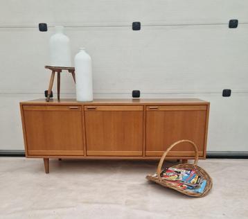 Vintage dressoir/TVmeubel met drie deuren, 150cm beschikbaar voor biedingen
