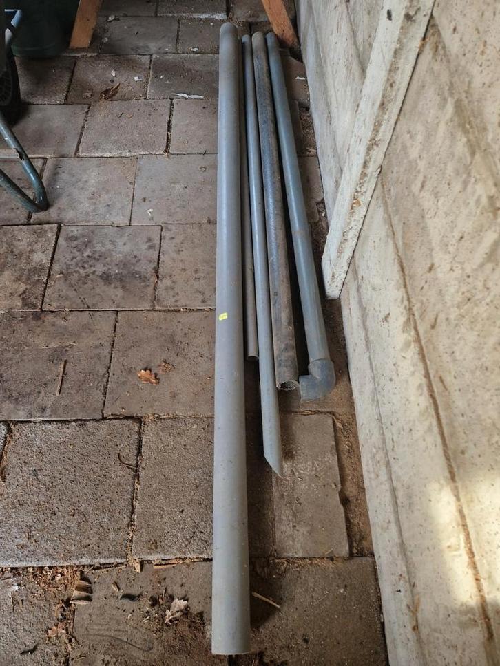 Regenpijpen - Diverse Maten - €1 per stuk, Doe-het-zelf en Verbouw, Buizen en Afvoer, Gebruikt, Rechte buis, Pvc, Minder dan 2 meter