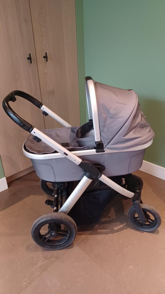 Mutsy transit kinderwagen grijs 3 in 1 en maxicosi, Kinderen en Baby's, Kinderwagens en Combinaties, Gebruikt, Combiwagen, Mutsy