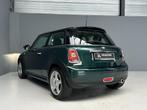 MINI Mini 1.6 Cooper Chili Xenon|Airco|Sportstoelen, Voorwielaandrijving, Gebruikt, Zwart, 4 cilinders