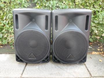 Behringer B212D actieve set speakers 550 watt keurige staat beschikbaar voor biedingen