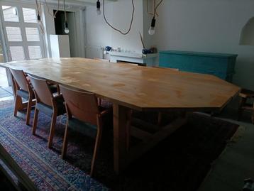Zeer stevige massieve atelier-,  vergadertafel  380 x 160 cm beschikbaar voor biedingen