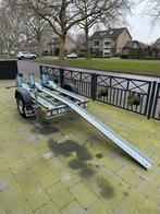 TE HUUR nette motor trailer voor 1 of 2 motoren 750kg Max, Aanhangwagen