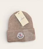 Zand/beige moncler muts nieuw, Kleding | Heren, Mutsen, Sjaals en Handschoenen, Moncler, Nieuw, Overige maten, Ophalen of Verzenden