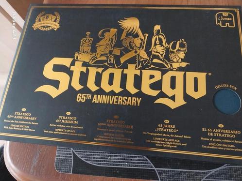 stratego Limited Edition 65 jaar stratego gloednieuw, Hobby en Vrije tijd, Gezelschapsspellen | Bordspellen, Nieuw, Ophalen of Verzenden