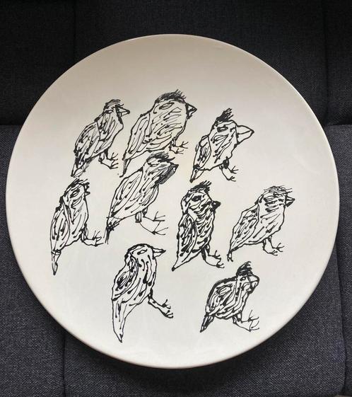 Groot aardewerken bord met 9 vogels off-white/zwart, Antiek en Kunst, Kunst | Overige Kunst, Ophalen of Verzenden