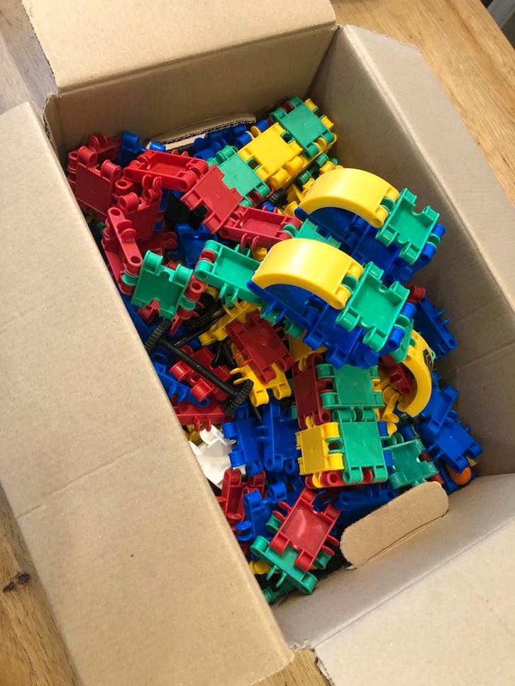 Grote partij Clics bouwstenen, Kinderen en Baby's, Speelgoed | Bouwstenen, Zo goed als nieuw, Overige merken, Ophalen of Verzenden