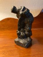 beeldje "De Griendwerker", Ophalen