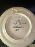 Delfts Blauw Wandbord Regina - Handgeschilderd, Antiek en Kunst, Antiek | Wandborden en Tegels, Ophalen of Verzenden