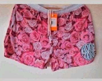Nieuwe roze heren zwem short maat S beschikbaar voor biedingen