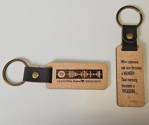 Moment sleutelhanger met persoonlijk nummer spotify code, Verzamelen, Sleutelhangers, Nieuw, Ophalen of Verzenden