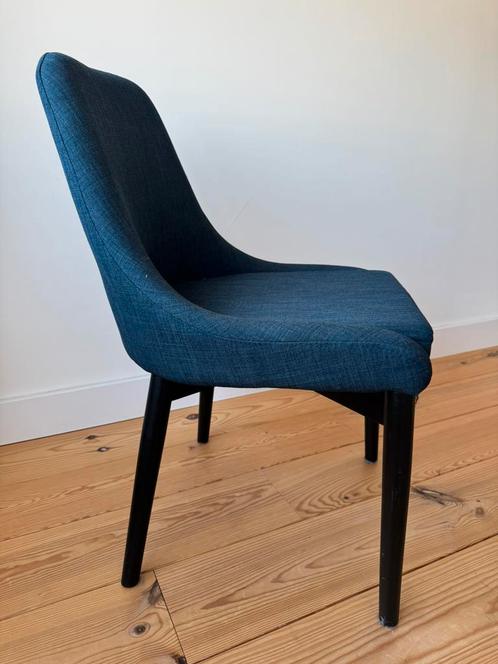 4 blauwe stoelen - zeer goede staat, Huis en Inrichting, Stoelen, Gebruikt, Vier, Stof, Blauw, Ophalen