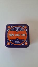 Name That Tune - Muziek Quiz, Hobby en Vrije tijd, Gezelschapsspellen | Bordspellen, Nieuw, Ophalen of Verzenden, Amusement Games