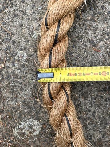 touw 4 cm dik beschikbaar voor biedingen