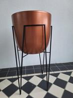 Koperkleurige Bloempot Intratuin met Pootjes, Ophalen, Overige materialen, Binnen, Minder dan 60 cm