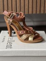 Pumps hakken H&M bruin goud, Bruin, Ophalen of Verzenden, Gedragen, Pumps