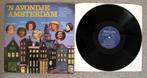 'n Avondje Amsterdam 12 nrs LP 1975 MOOIE STAAT, Cd's en Dvd's, Vinyl | Nederlandstalig, Ophalen of Verzenden, Zo goed als nieuw