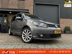 Volkswagen Touran 1.4 TSI Comfortline Automaat DSG 140PK Hoo, Auto's, Euro 5, Zwart, 4 cilinders, 1436 kg