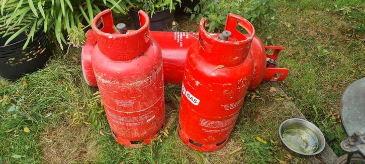 3x gastank  ombouw naar BBQ, Tuin en Terras, Barbecue-accessoires, Gebruikt, Ophalen