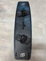 North Atmos Carbon 136x40 2023, Watersport en Boten, Kitesurfen, Ophalen, Gebruikt, Twintip, Kiteboard