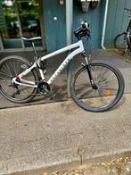 Rockrider EXPL 50 Mountainbike – Lichtgrijs- Z.G.A.N., Fietsen en Brommers, Fietsen | Mountainbikes en ATB, Hardtail, Heren, 45 tot 49 cm