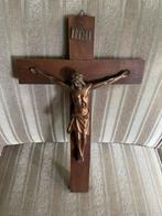 Religieus kruis., Ophalen