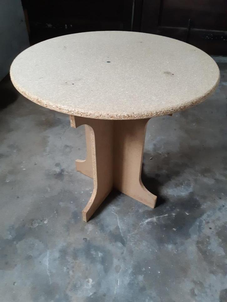 Rond Bijzet tafeltje, Huis en Inrichting, Tafels | Bijzettafels, Gebruikt, Rond, 45 tot 60 cm, Minder dan 55 cm, Hout, Ophalen of Verzenden