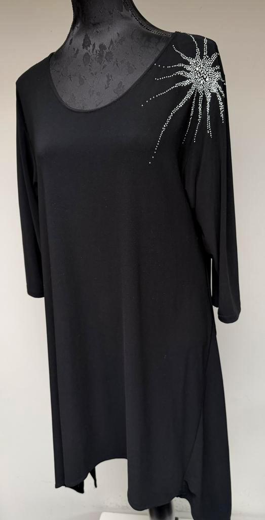 Superleuke zwarte tuniek zilveren ster  MAGNA mt 50/52, Kleding | Dames, Grote Maten, Zo goed als nieuw, Blouse of Tuniek, Zwart