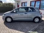 Toyota Yaris 1.0 VVT-i Access, Voorwielaandrijving, Stof, Gebruikt, 23 km/l