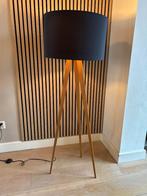Zuiver Tripod Wood vloerlamp, Huis en Inrichting, Lampen | Vloerlampen, Ophalen, Gebruikt, Hout, 150 tot 200 cm