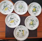 6 vrolijke vintage borden Royal Sphinx maastricht, Huis en Inrichting, Keuken | Servies, Gebruikt, Verzenden, Keramiek, Bord(en)