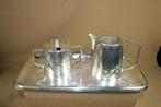 Verzilverd melkkan en suikerpot op blad Sola 100, Antiek en Kunst, Ophalen of Verzenden