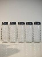 De nieuwe voorraadpot is26 cm groot5st.
materiaal glas 1200m, Antiek en Kunst, Ophalen of Verzenden