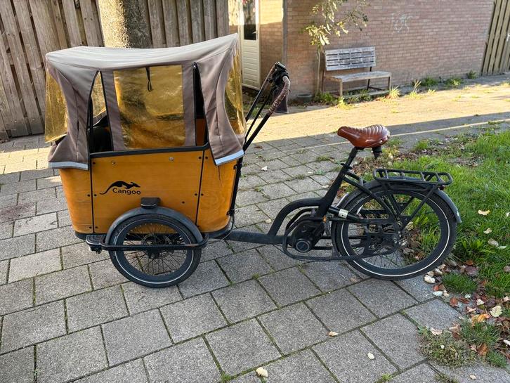 Bakfiets Cangoo Buckle, Fietsen en Brommers, Fietsen | Bakfietsen, Gebruikt, Overige merken, 4 kinderen of meer, Elektrisch, Huif