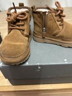 UGG Baby Laarsjes Maat 25 - gebruikt, UGG, Jongetje of Meisje, Ophalen of Verzenden, Gebruikt