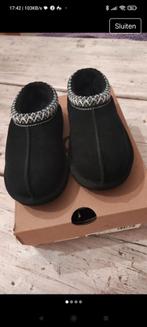 Nieuwe kinder ugg Tasman. Zwart 26, Jongen of Meisje, Nieuw, Ophalen of Verzenden, Laarzen