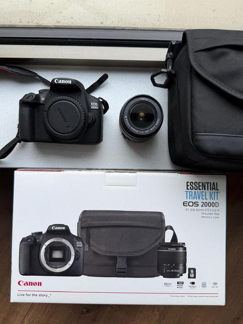 Canon EOS 2000D + Lens + Travel Bag + Strap, Audio, Tv en Foto, Fotocamera's Digitaal, Zo goed als nieuw, Spiegelreflex, Canon